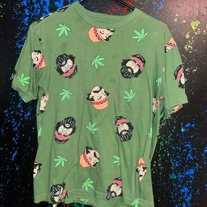 women shirts size L like new